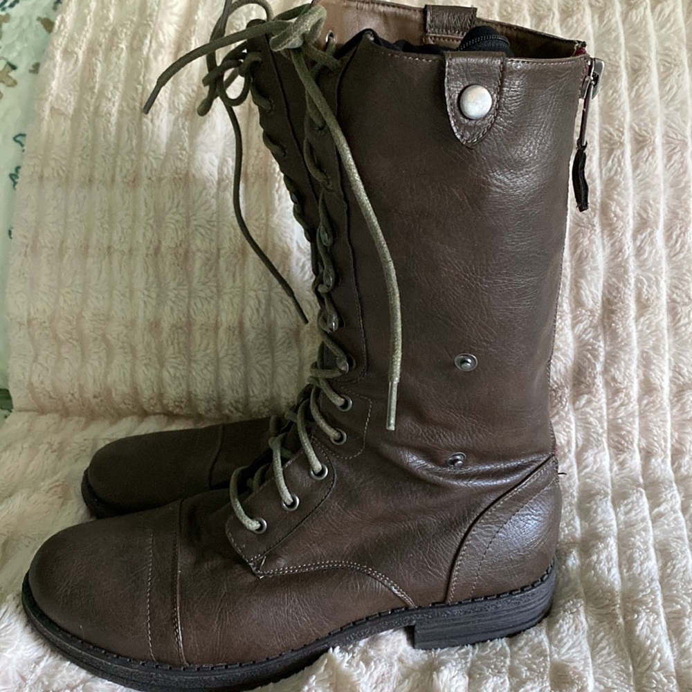 Madden Girl brown Boots size 10 - Picture 2 of 16